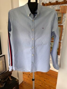 Tommy Hilfiger Pale Blue Oxford Button-Down with Signature Side Stripe